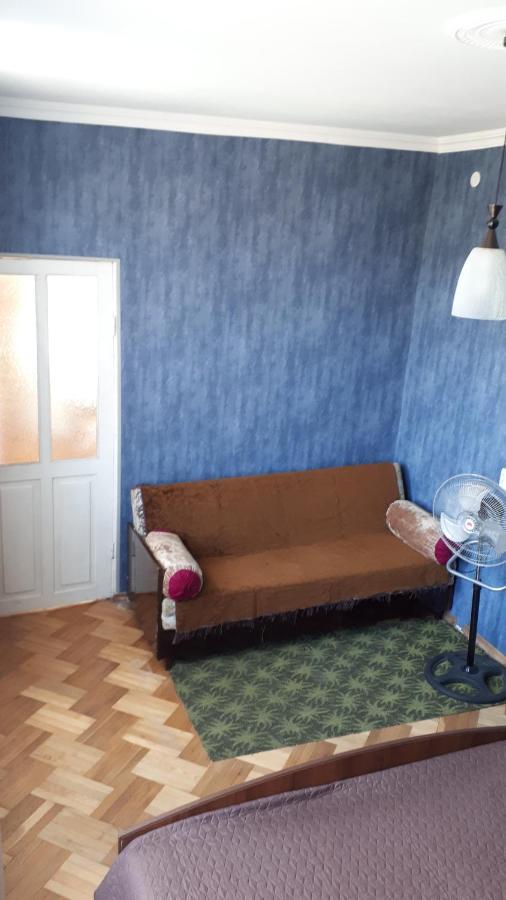 Guesthouse Angelina-Koko シグナギ エクステリア 写真